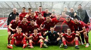 Entdecke rezepte, einrichtungsideen, stilinterpretationen und andere ideen zum ausprobieren. Dvsc Ii Gyongyos Dvsc