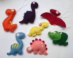 Pin By Jody Gordon On Carti Senzoriale In 2020 Felt Ornaments Dinosaur Ornament Kids Ornaments