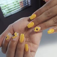 Acrylic nails / 3d sunflower design подробнее. Nailart Yellow Acrylics Sunflower Design Nails 2018 Sunflower Nails Yellow Nails Short Acrylic Nails