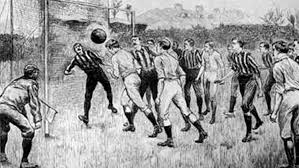Pada era itu pula, vij adalah corong dari perlawanan bangsa indonesia melalui sepak bola. Pengertian Sejarah Dan Ukuran Lapangan Sepak Bola