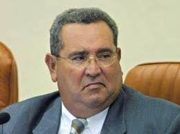 🤦🏻‍♂️🤦🏻‍♂️🤦🏻‍♂️🤦🏻‍♂️🤦🏻‍♂️ Para los chavalos que no se saben esta  de Arnoldo Alemán, ex presidente de Nicaragua 1996-2002 Cuenta la leyenda  que Arnoldo tenía un poder tan grande sobre su gabinete de gobierno,