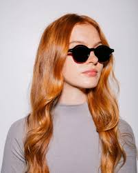 Peter and May · Hello Glasses