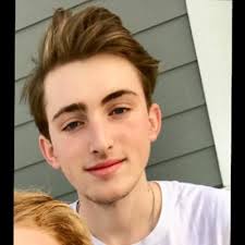 Aidan Long (@aidanlongg)