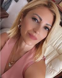 MEŞHUR KESİĞİN YERİ KARTAL'DA AÇILDI Uzun yıllardır hizmet veren ve  sektöründe haklı bir şekilde adını duyurmuş olan Kesigin Yeri  restoranlarına bir yenisi daha eklendi. Kartal Esentepe Mahallesi'nde  açılan bu yeni mekanın açılışı