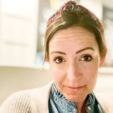 Kara Graves (@karagraves)