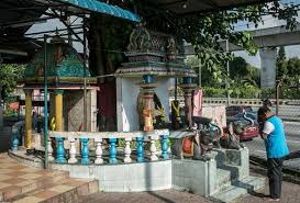 Mykif cara untuk memasak sup kaki lembu. Keadaan Di Sekitar Kuil Sri Maha Mariamman Tenang Terkawal Astro Awani