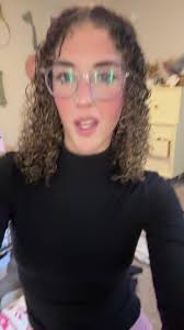 emma dick (@emma.dick)'s videos with Don't Know (GloRidaz Bonus)