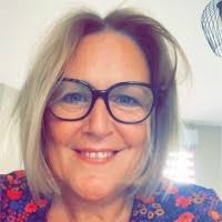 20+ "Elise Walter" profiles