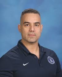 Merwin Roa's Instagram, Twitter & Facebook