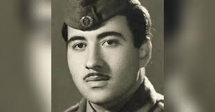 Anwar Sarkis's Instagram, Twitter & Facebook