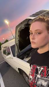 if anyone's looking for some household items i have a few things we're  getting rid of, we're trying to get rid of everything by Friday