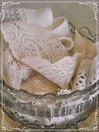 Dans Un Nuage De Dentelle Le Blog De Le Grenier De Mouchette Over Blog Com Dentelle Nuage