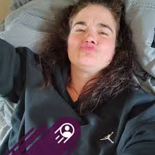 🙏🙏😌 BUT STILL A SNAJKE..