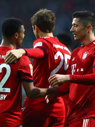 45' foul by sead kolasinac (fc schalke 04). Resolute Reds Overcome Bremen Fc Bayern Munich
