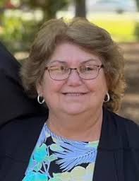 Obituary for Carolyn (Batten) Bennett