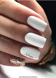 Luego que dejas secar le agregas varias cintas como a ti te guste de diferentes anchos y tamaños Decoradas Unas Acrilicas Blancas Cortas Colores Unas