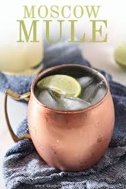 How To Make A Moscow Mule At Home Recipe In 2020 Moscow Mule Mule Drink Mule Recipe