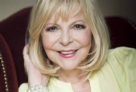 Pokud vám něco nefunguje, dejte nám vědět. Hana Zagorova Petr Rezek Trebon 2018 Trebon A Okoli Trebonsko Cz