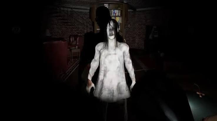 Phasmophobia 1.0 Won't Be Delayed As Its Dev Gets Into Something Totally Different - GameSpot