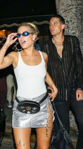 halsey said this is cosmicly sic the best week to plant seeds in your life, owley noted in the caption. G Eazy Was Apparently Not Thrilled To Hear A Halsey Song In The Club Vanity Fair
