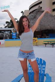 Katee Owen height - the real truth revealed in this exclusive bio