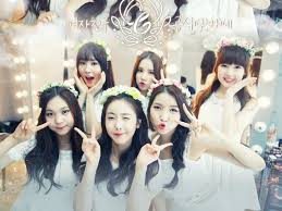 On wednesday (may 19), sowon, yerin, eunha, yuju, sinb and umji, who are all in their early 20s, posted individual handwritten notes on social . Profil Gfriend Grup Kpop Yang Konser Tanpa Penonton Karena Virus Corona