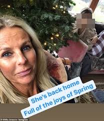Ulrika jonsson began her career as a secretary in 1988. Ulrika Jonsson Is Finally Reunited With Her Daughter Bo 20 Duk News