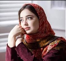 pin by thamsi on ياسمين beautiful blonde girl persian beauties beautiful girl face