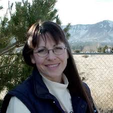 Pushing Up Bluebonnets: A Yellow Rose Mystery : Sweeney, Leann: Amazon.nl:  Books