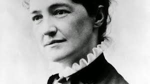 In The Moment ... Libby Custer Stands By Her Man