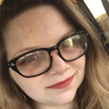 Ivy Carlson's Instagram, Twitter & Facebook