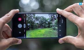 Samsung Galaxy M40 Review: Jack Of All ...