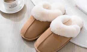 Amazon Shoppers Are Calling These Misolin Slippers Ugg Dupes Daily Mail Online Ugg australia mule slippers for women. misolin slippers ugg dupes
