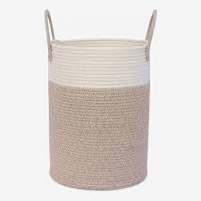 Each of these baskets is handwoven by artisans in vietnam from natural modern round lidded basket. Tezce Pracujici Povyseni Sovetsky How To Do Basket Laundry Taska Vstup Pronasledovani