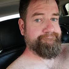 Anyone wanna run some labs tonight? I'm not that good but I can shoot lol