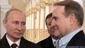 19 февраля снбо украины включил виктора медведчука и его жену оксану марченков санкционный список, причиной также назвали финансирование терроризма. Balovni Kremlya Rossijskie Blaga Ukrainskih Politikov Ukraina I Ukraincy Vzglyad Iz Evropy Dw 14 07 2019