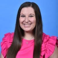 Taylor Hackett's Instagram, Twitter & Facebook