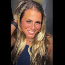 BIG HUGE GINORMOUS ANNOUNCEMENT 📣 Hey hey hey y'all! We've been working