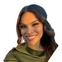 Linda Olague's Instagram, Twitter & Facebook