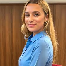 Millie Madden's Instagram, Twitter & Facebook