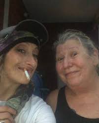 Love you Lisa!! I've missed you, super good to see you mama!!