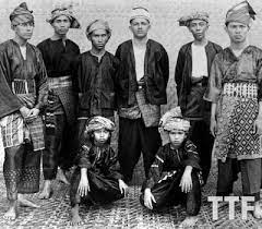 Usul menunjukkan asal, bahasa menunjukkan bangsa. Dna Dan Asal Usul Melayu The Third Force