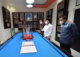 Untung sama pak jokowi, kalau zaman pak soeharto hilang itu orang. Fxr9tntyart7gm