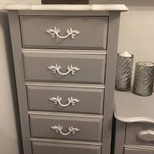 Rustoleum Chalk Paint Aged Gray And Rustoleum Linen White With Rustoleum Clear Top Coat Rustoleum Chalk Paint Chalk Paint Furniture Diy Painting Furniture Diy