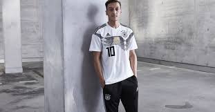 Kostenloser versand ab 40 €. Neues Dfb Trikot Fur Fussball Wm 2018 In Russland Vorgestellt Baden Fm
