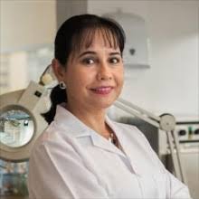 Dra. Isabel Narváez Black, Dermatólogo en Quito
