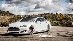 Tesla Model S With Adv10tssl Wheels Adv 1 Wheels Photo 7585 Tesla Model S Tesla Car Tesla