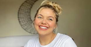 Mathilde seigner, née le 17 janvier 1968 à paris, est une actrice française. 7zieejdpult9cm