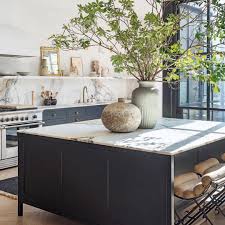 Check spelling or type a new query. Kingston Lafferty Design On Instagram Quite The Spot For Sunday Brunch The Most Stunning And Inviting Kitchen Of Eyeswoon Comb Home Decor Home House Design