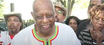 Miami-Dade residents back Commissioner Gelin